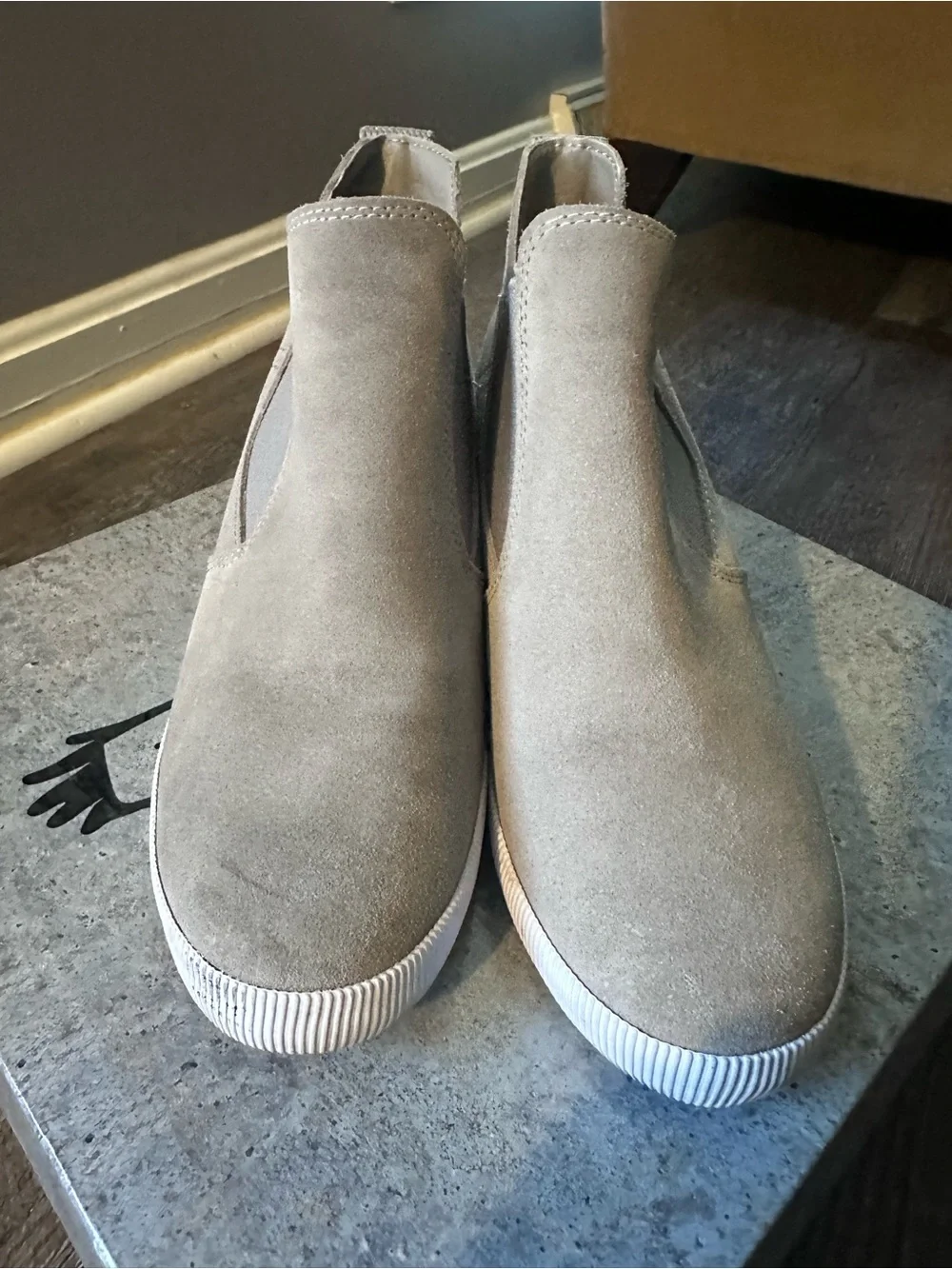 Sorel Women's Grey Suede Chelsea Ankle Booties